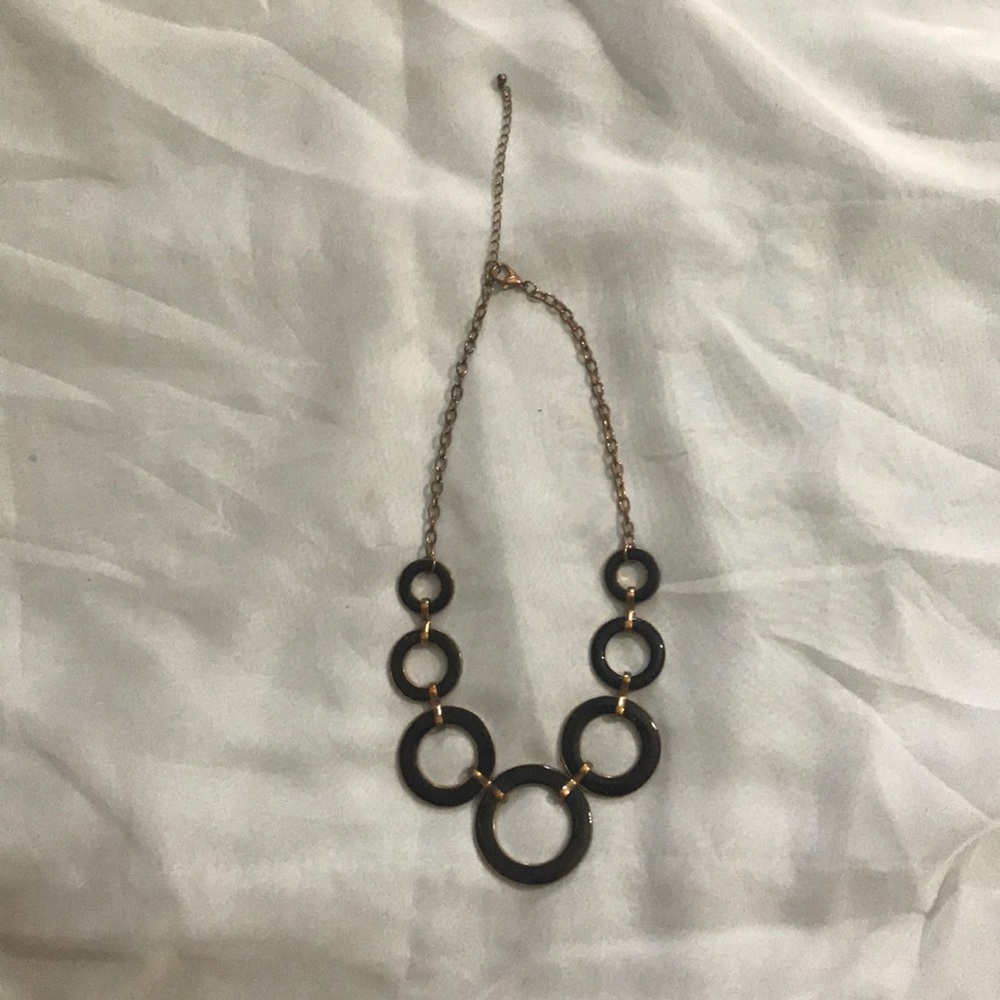 Statement necklace